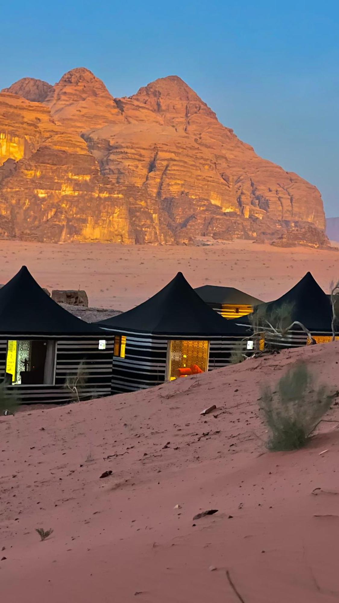 Rum Joharh Luxury Camp วาดิรัม ภายนอก รูปภาพ