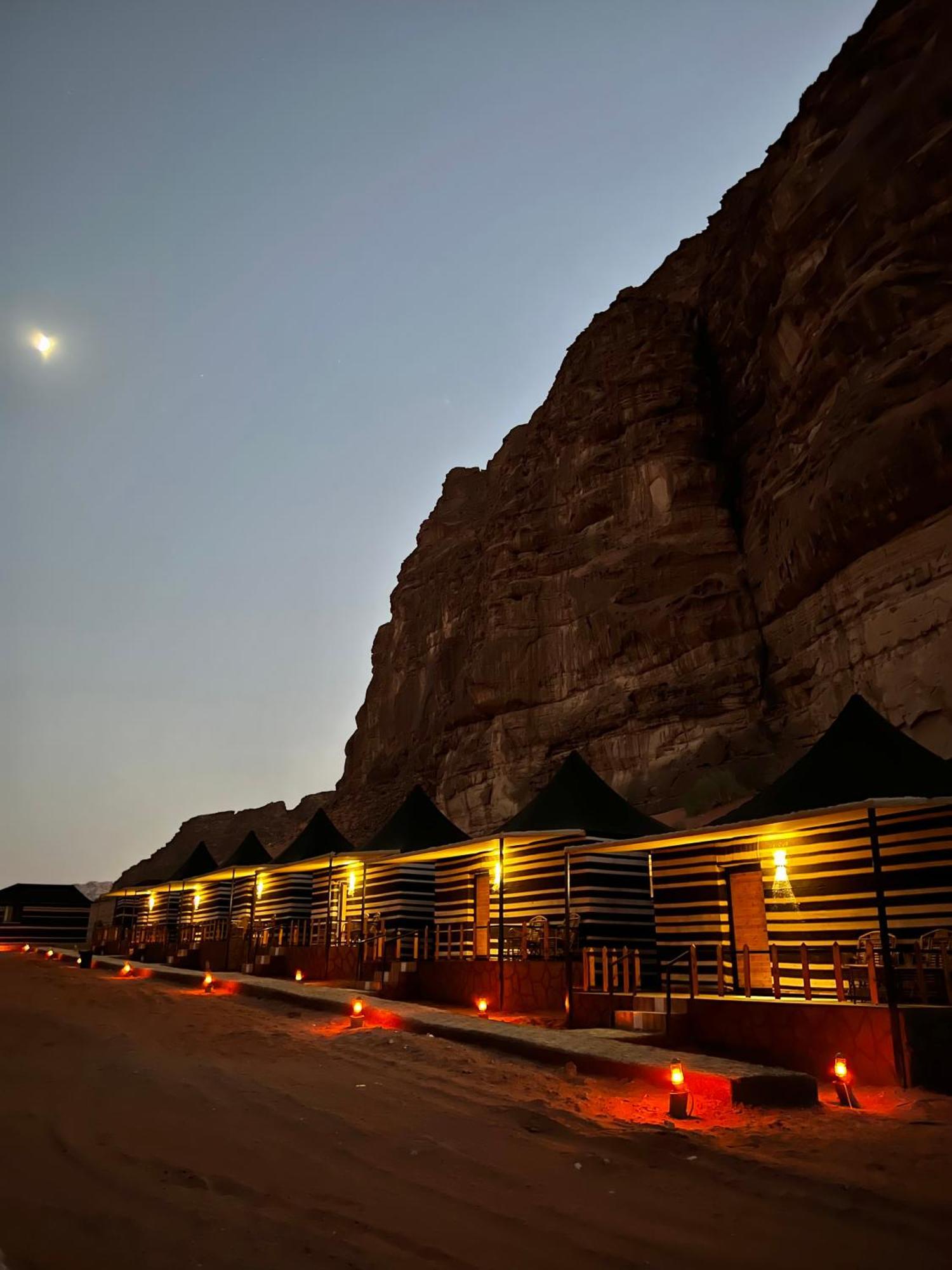 Rum Joharh Luxury Camp วาดิรัม ภายนอก รูปภาพ